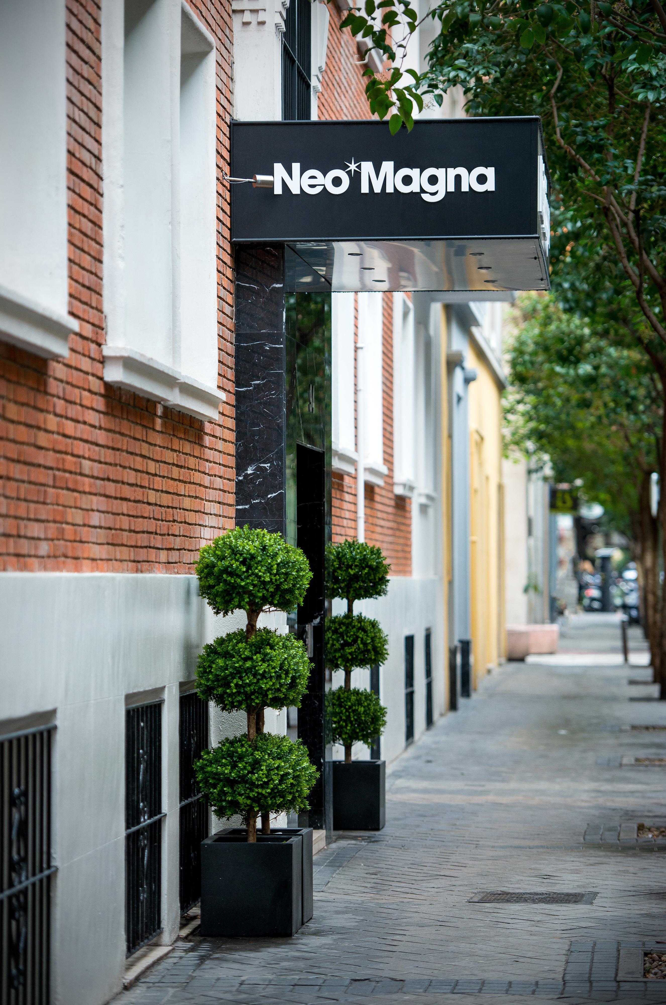 Neomagna Madrid Exterior foto