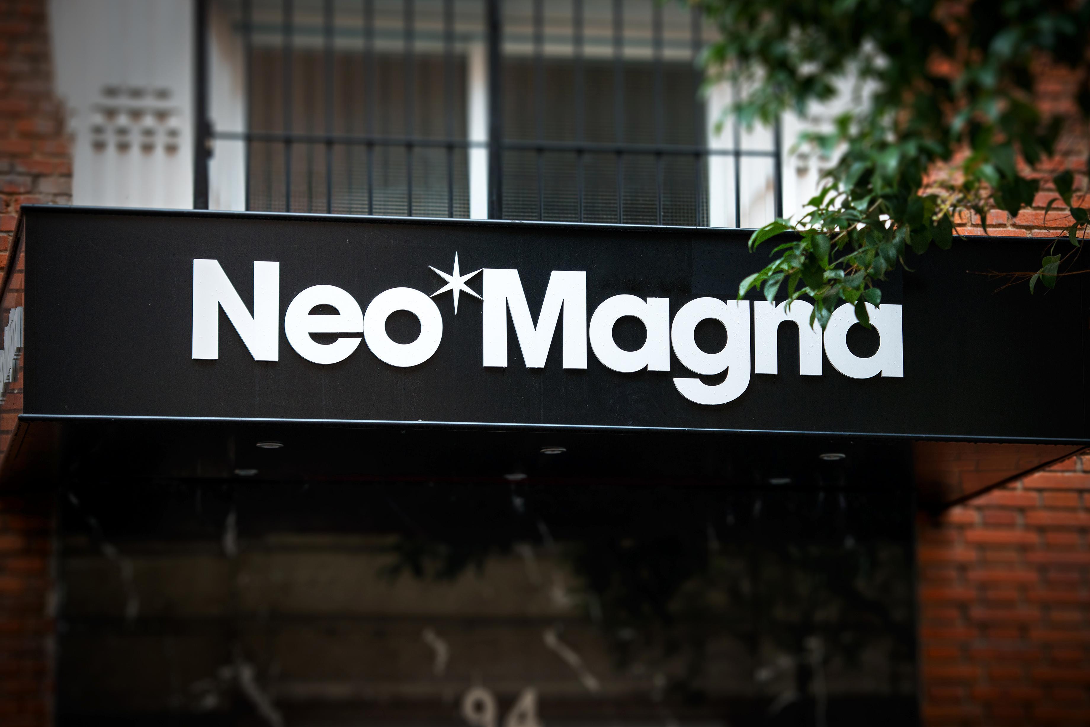 Neomagna Madrid Exterior foto