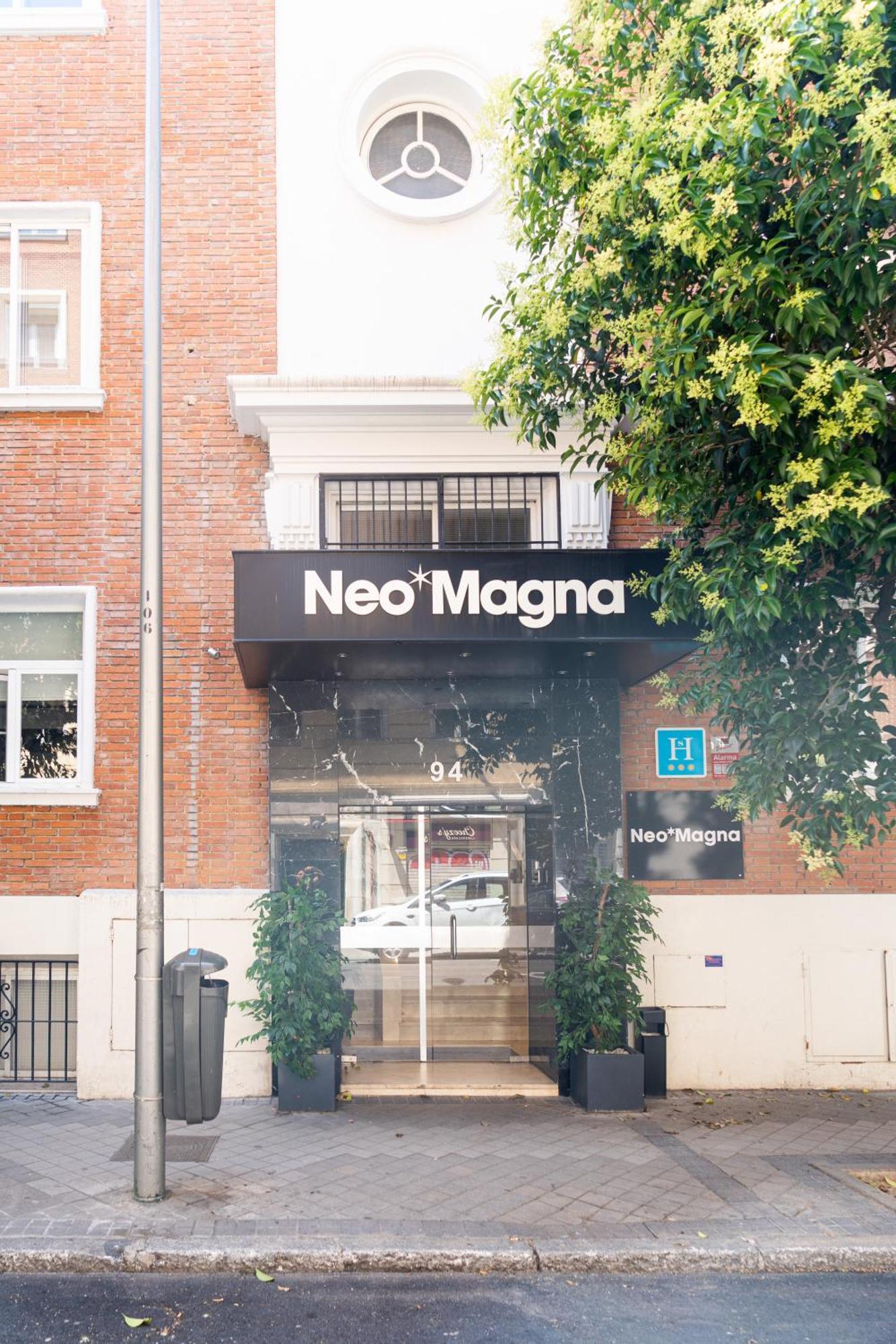 Neomagna Madrid Exterior foto